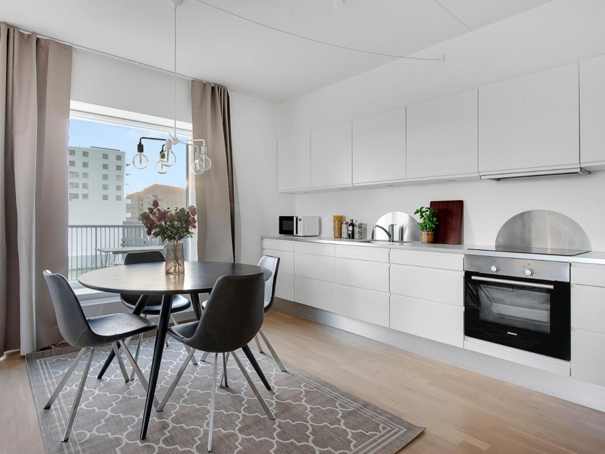 Apartment Sanders Arena - Dreamy One-bedroom Close To Metro Station *